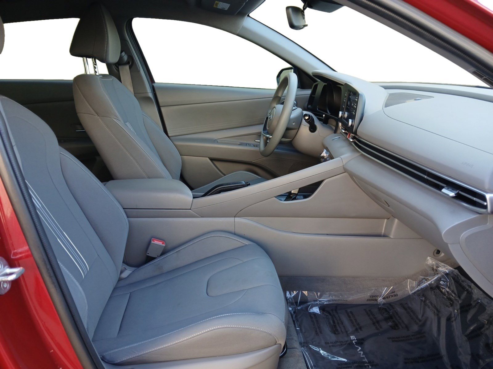 Used 2023 Hyundai Elantra SEL image 15