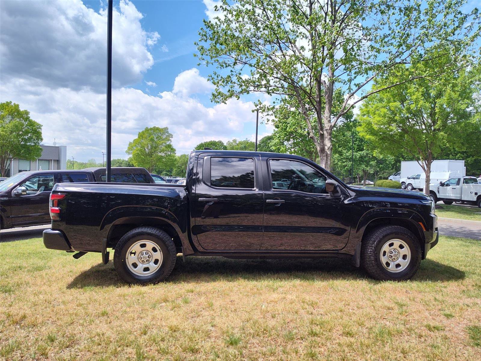 Used 2023 Nissan Frontier S w/ Technology Package image 6