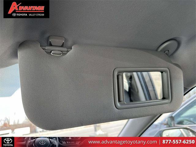 Certified 2019 Toyota Camry LE image 37