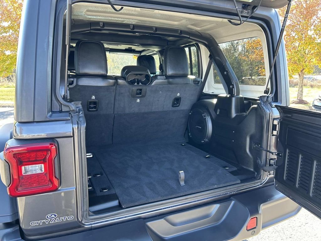 Used 2021 Jeep Wrangler Unlimited Rubicon image 14