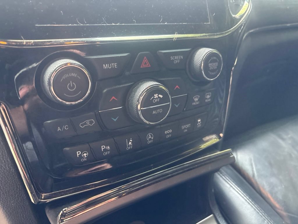 Used 2021 Jeep Grand Cherokee Limited X AWD/4WD image 19
