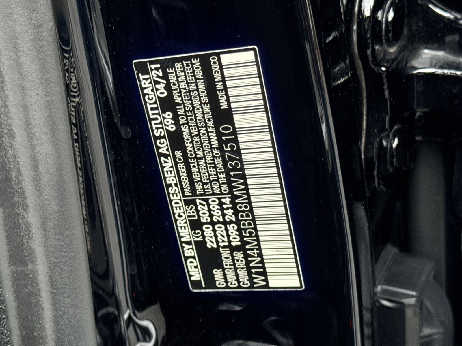 Used 2021 Mercedes-Benz GLB 35 AMG 4MATIC w/ Multimedia Package image 44