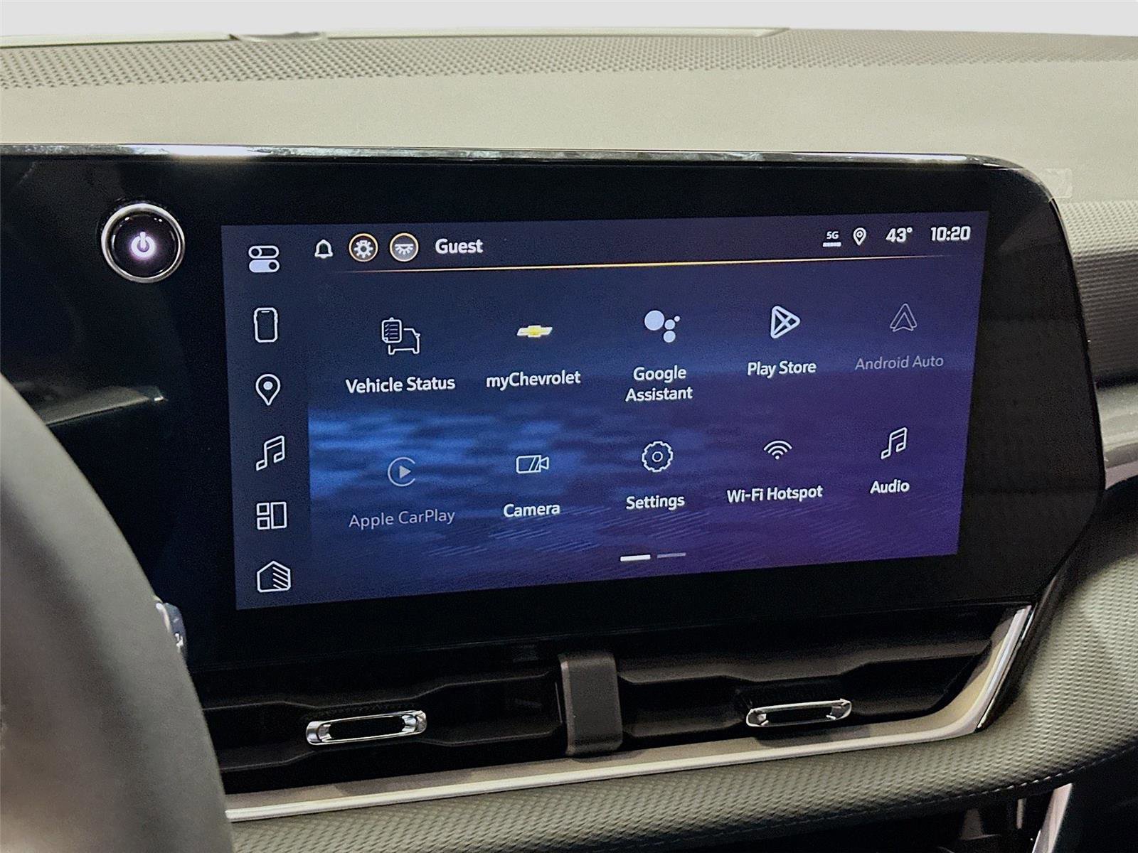 Used 2026 Chevrolet Equinox LT FWD image 17