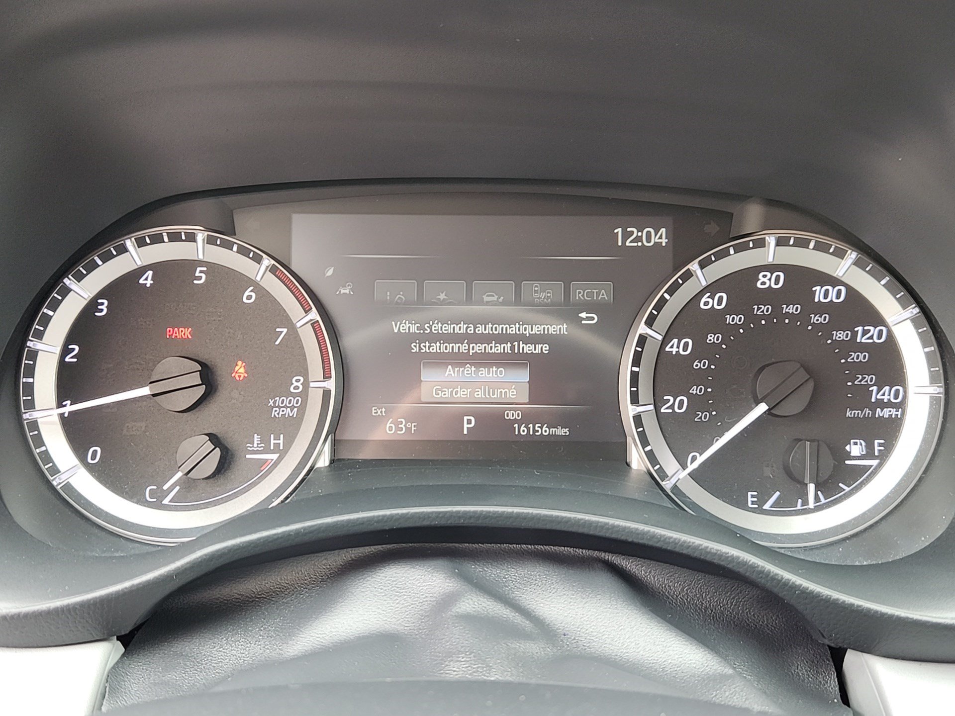 Certified 2024 Toyota Highlander LE FWD image 13