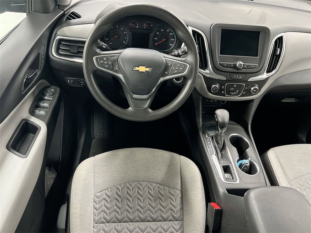 Used 2022 Chevrolet Equinox LS image 19