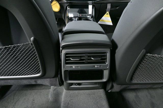 New 2026 Audi Q8 Premium Plus AWD/4WD image 21