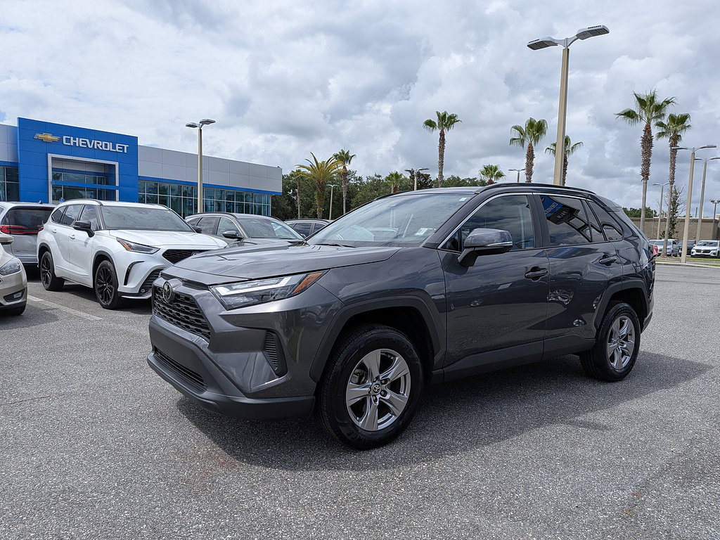 Used 2022 Toyota RAV4 XLE w/ Convenience Package FWD image 25
