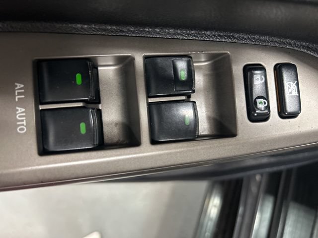 Used 2009 Toyota Land Cruiser AWD/4WD image 13