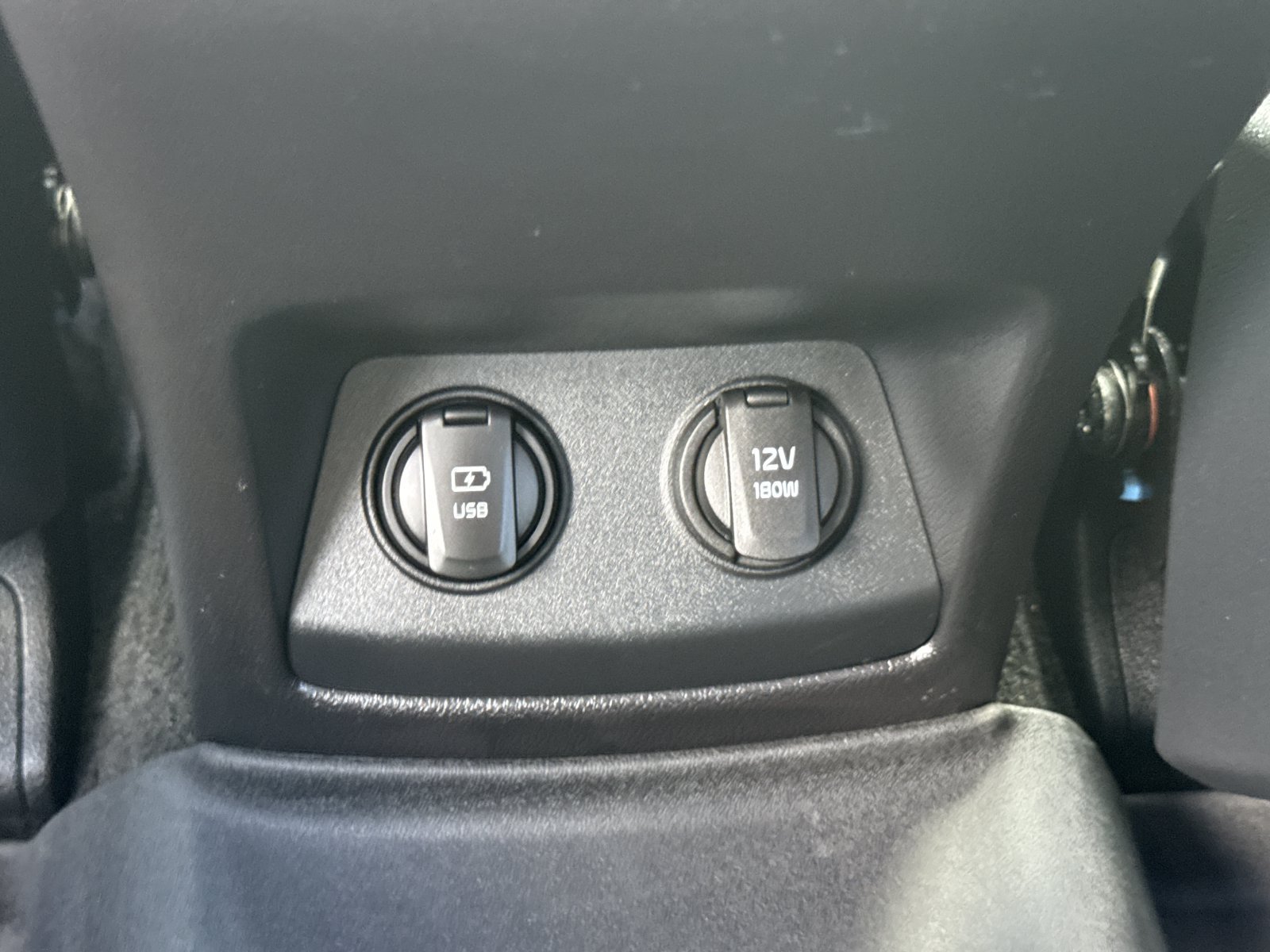 Used 2022 Kia Sportage EX w/ EX Technology Package FWD image 23