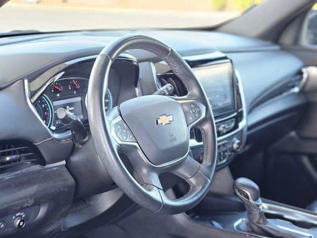 Used 2023 Chevrolet Traverse LT image 12