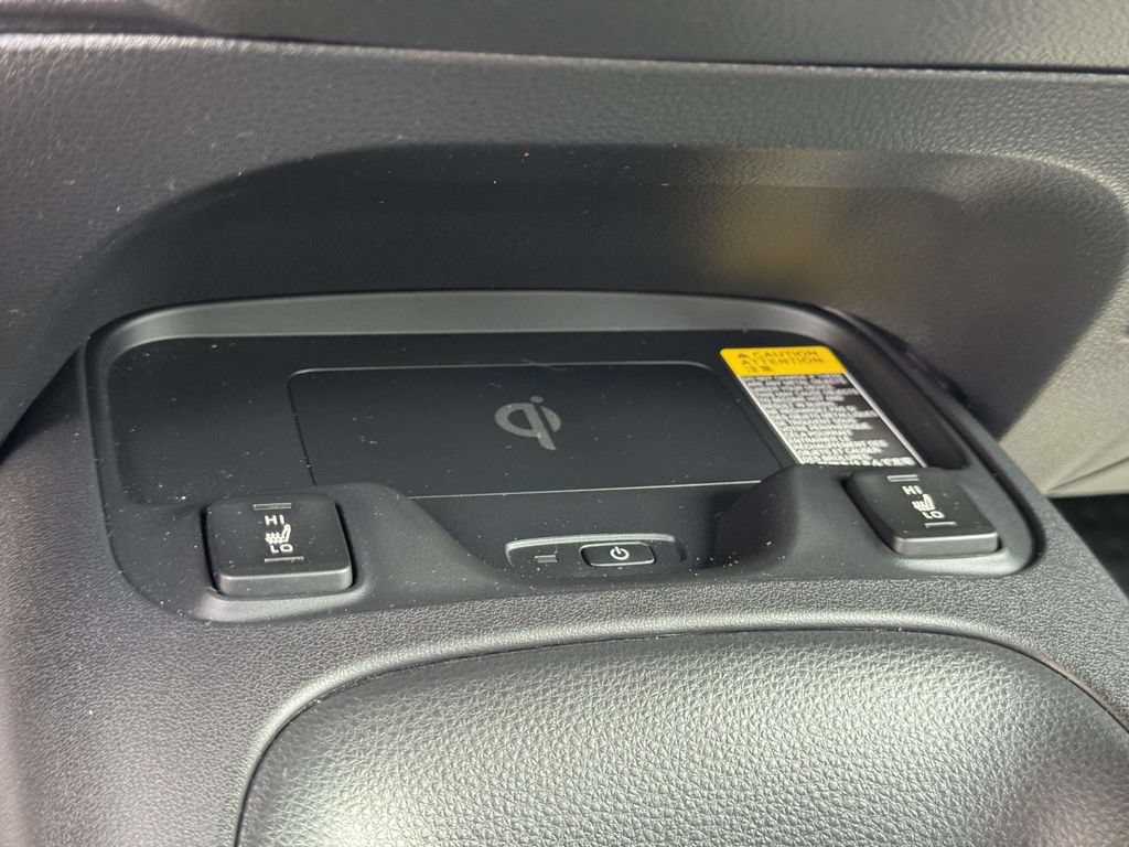 Used 2024 Toyota Corolla XSE FWD image 8
