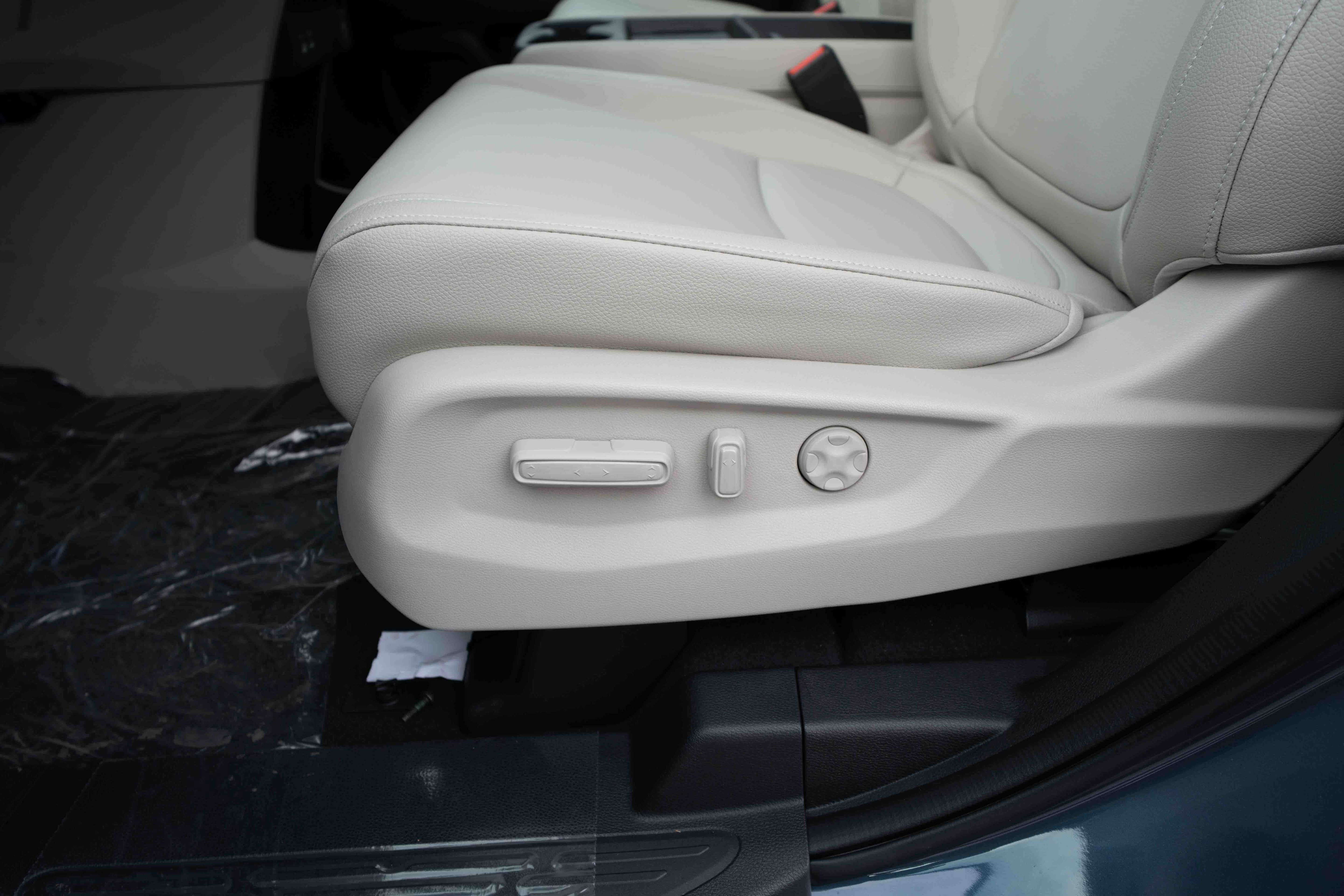 New 2026 Honda Odyssey EX-L image 12