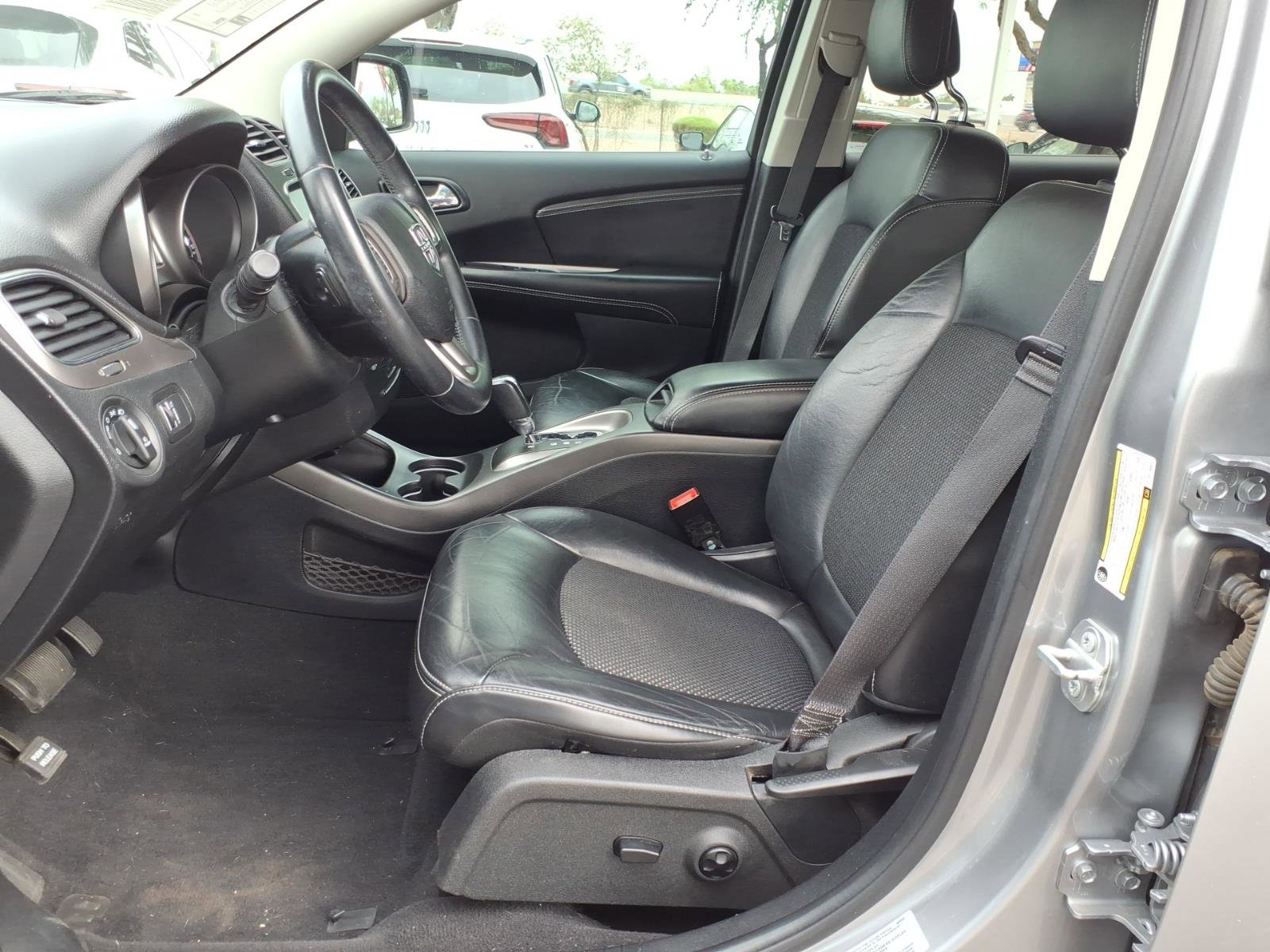 Used 2017 Dodge Journey Crossroad image 12