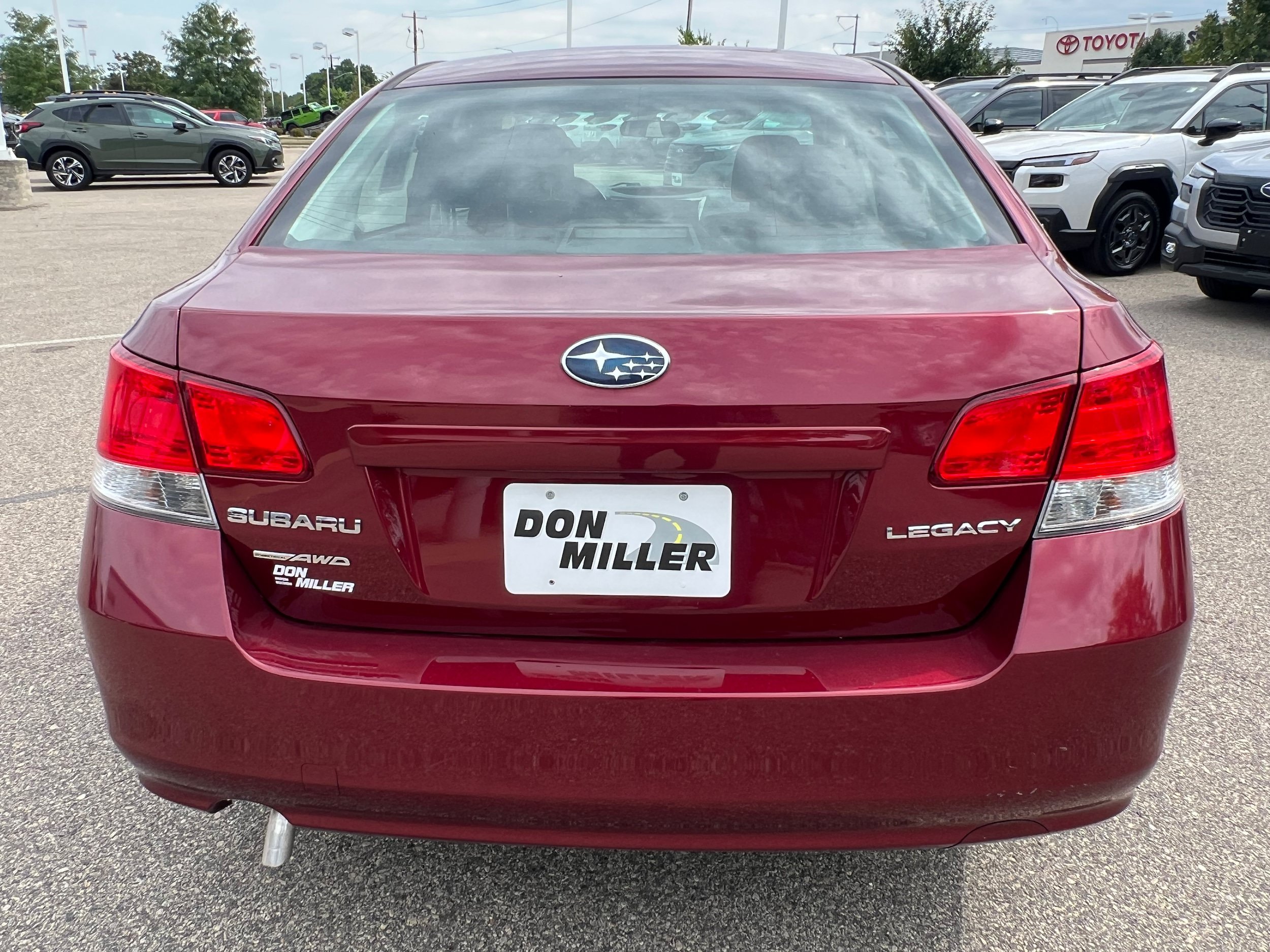 Used 2012 Subaru Legacy 2.5i w/ Alloy Wheel Pkg AWD/4WD image 6