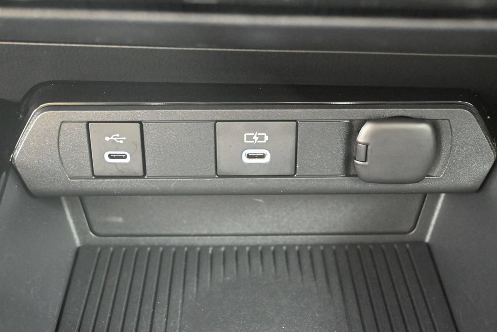 Certified 2024 Toyota Prius Prime FWD image 21