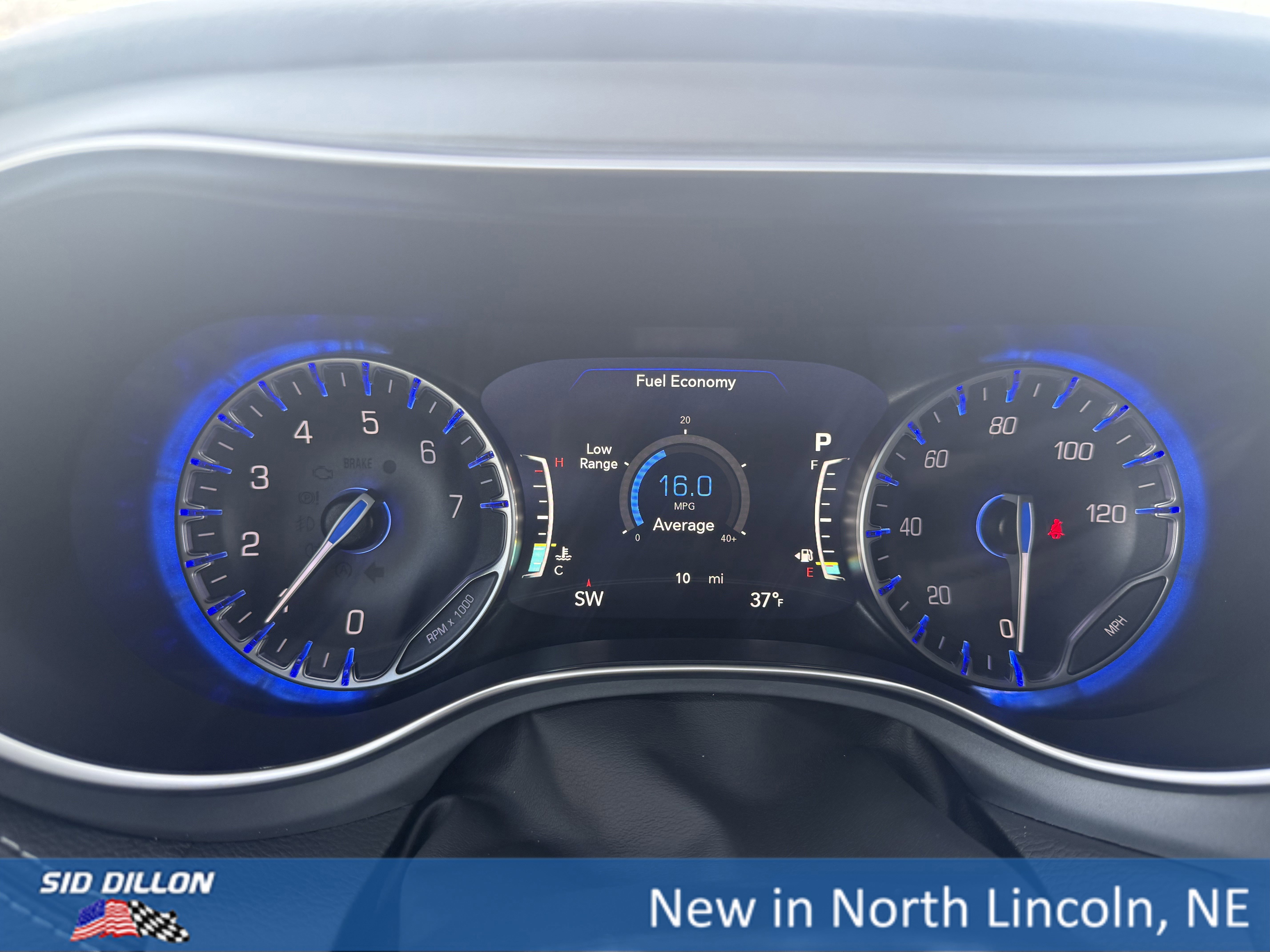 New 2026 Chrysler Pacifica Limited w/ S Appearance Package image 9