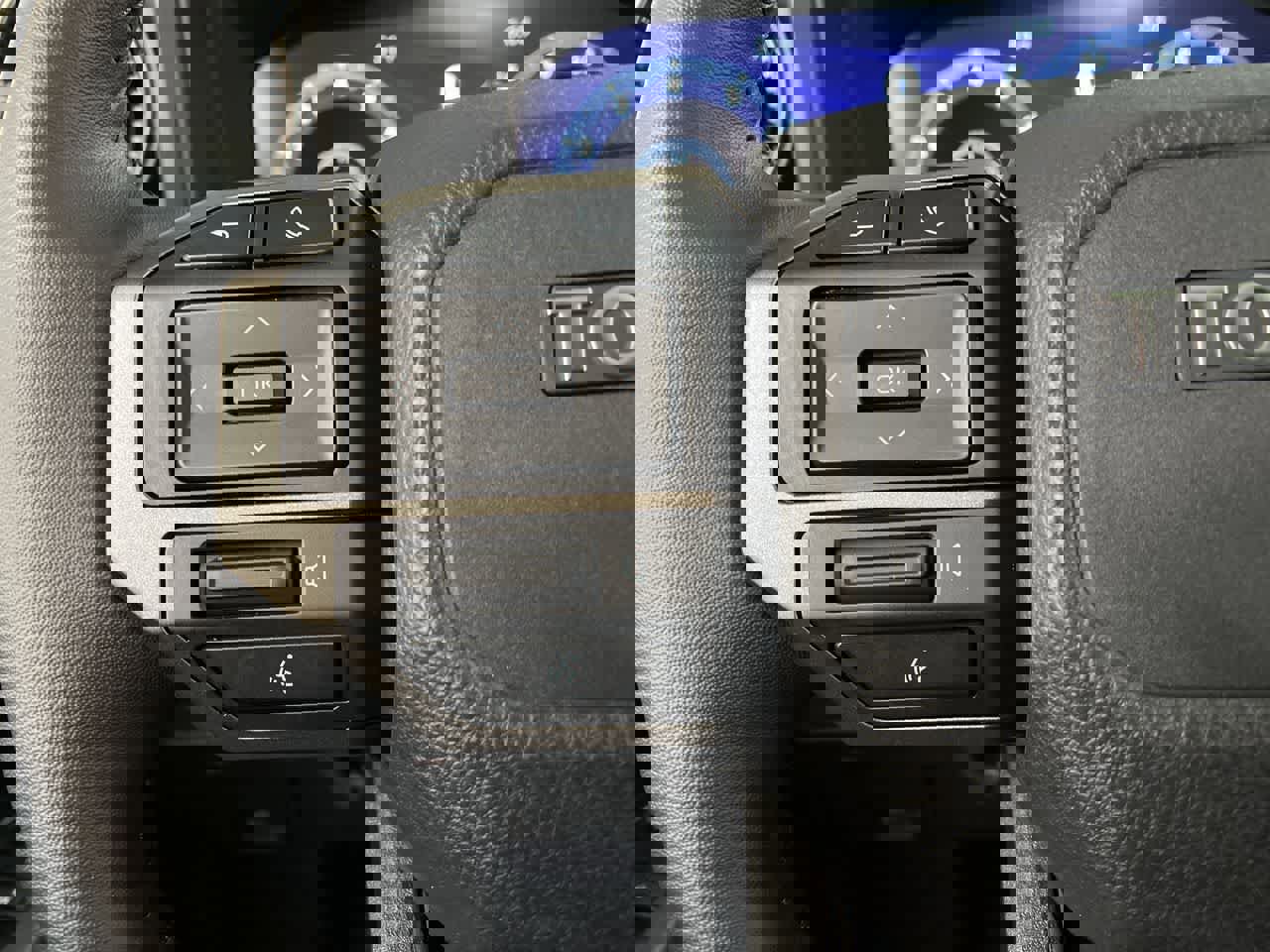 Used 2025 Toyota Land Cruiser w/ Premium Package image 22