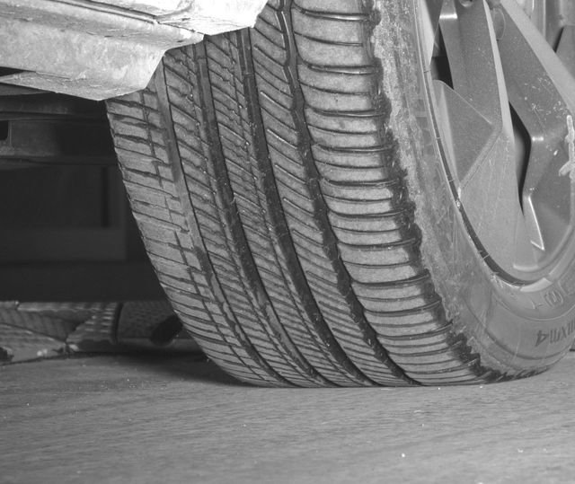 Used 2023 Volvo XC40 B5 Plus w/ Driver Assist Package image 42