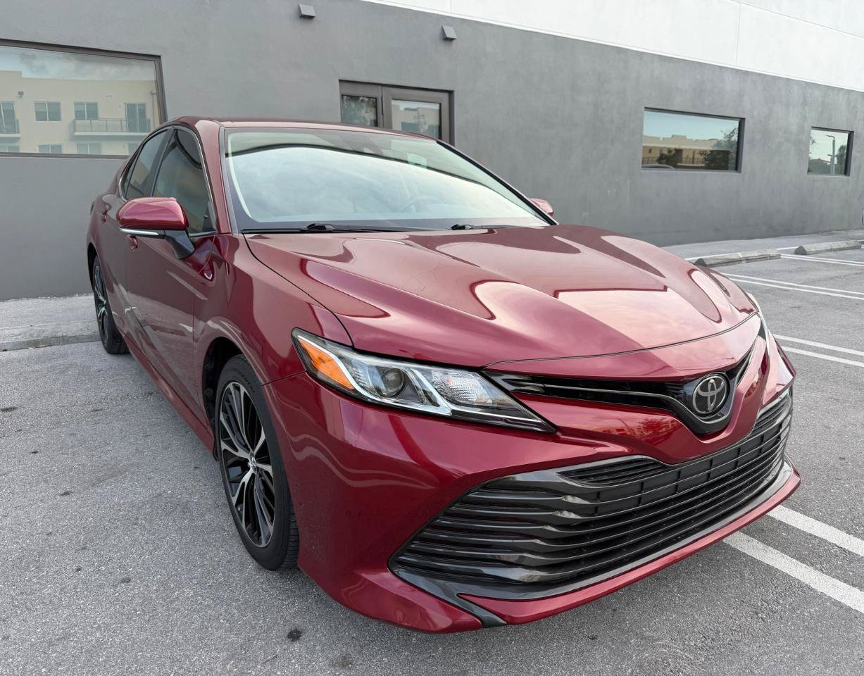 Used 2019 Toyota Camry LE w/ Convenience Package FWD image 2