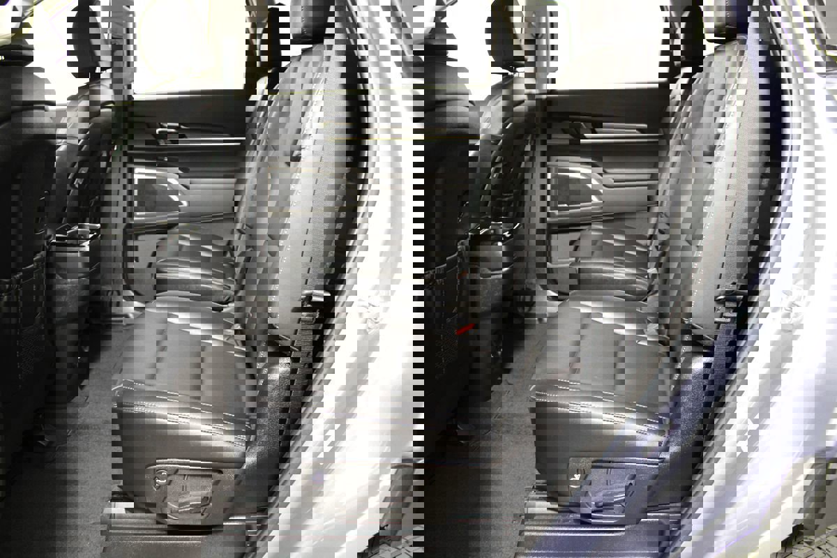 Used 2023 Kia Telluride S image 33