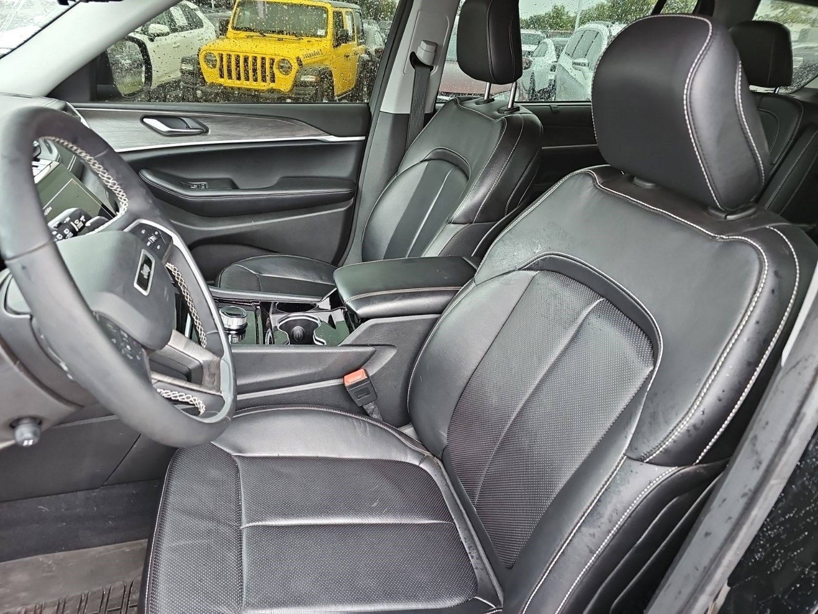 Used 2023 Jeep Grand Cherokee L Limited w/ Luxury Tech Group II AWD/4WD image 20