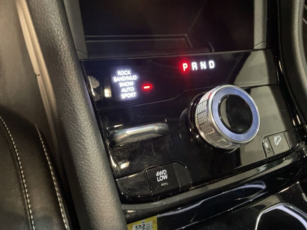 Used 2022 Jeep Grand Cherokee Limited 4xe image 25