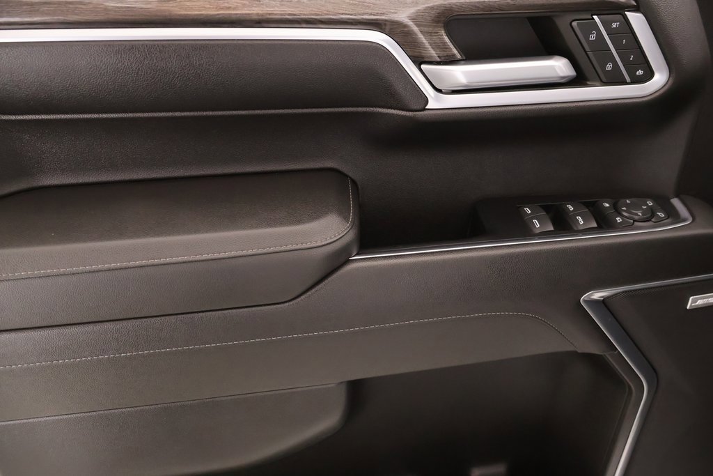 Used 2023 Chevrolet Silverado 1500 LTZ w/ LTZ Convenience Package II image 16