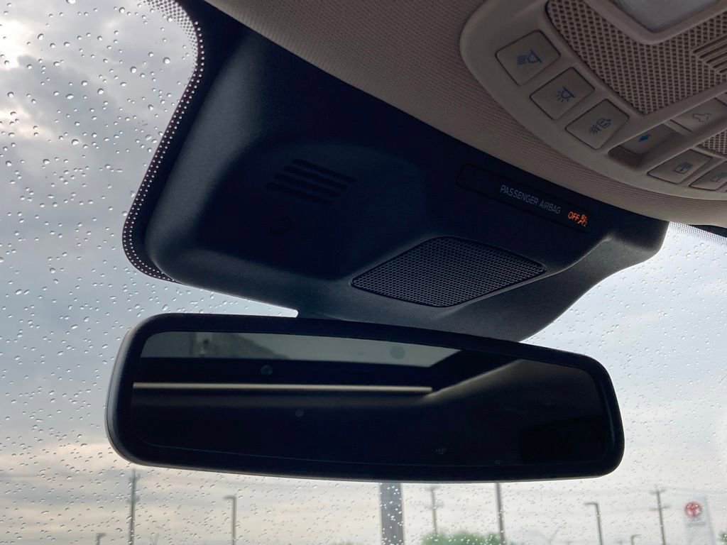 Used 2022 Ford Expedition Limited image 26