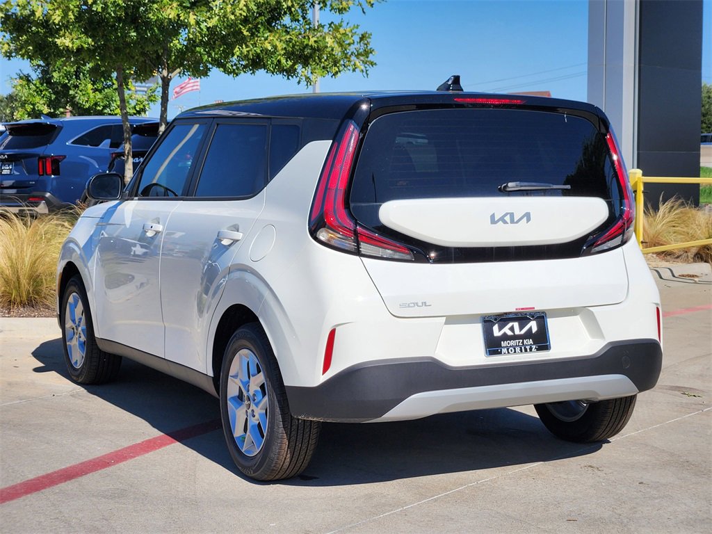 New 2025 Kia Soul S image 3