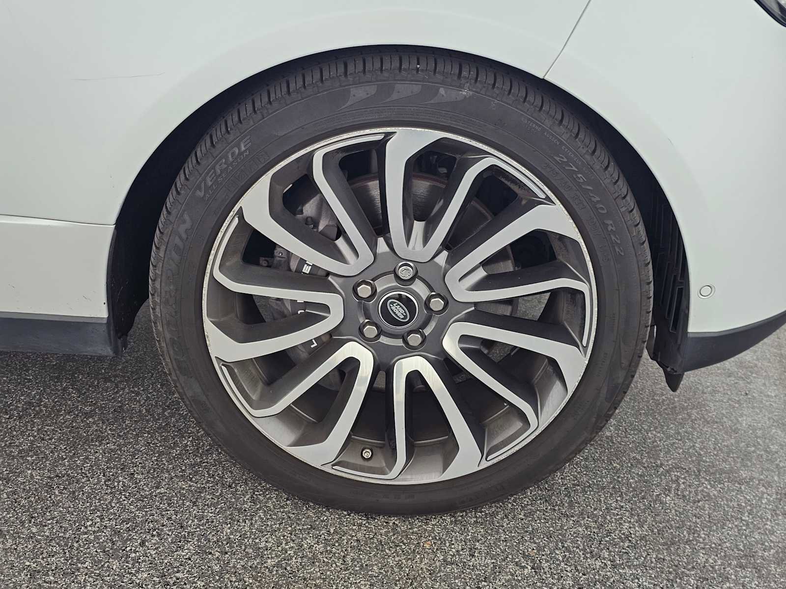 Used 2020 Land Rover Range Rover Autobiography image 9