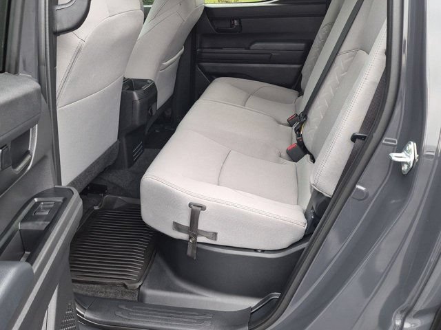 Certified 2025 Toyota Tacoma SR5 AWD/4WD image 16