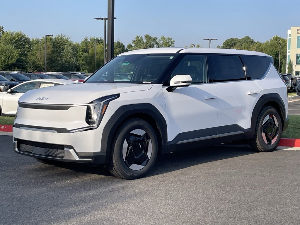 New 2026 Kia EV9 Light image 2
