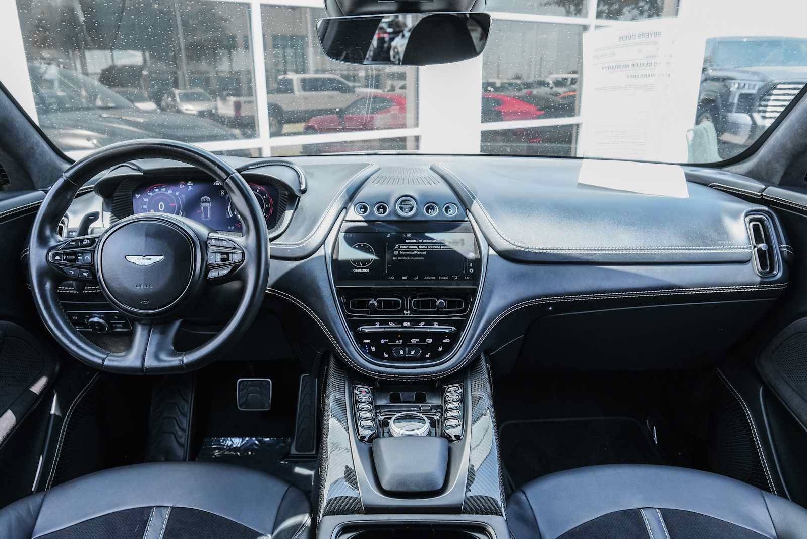 Used 2023 Aston Martin DBX AWD/4WD image 22