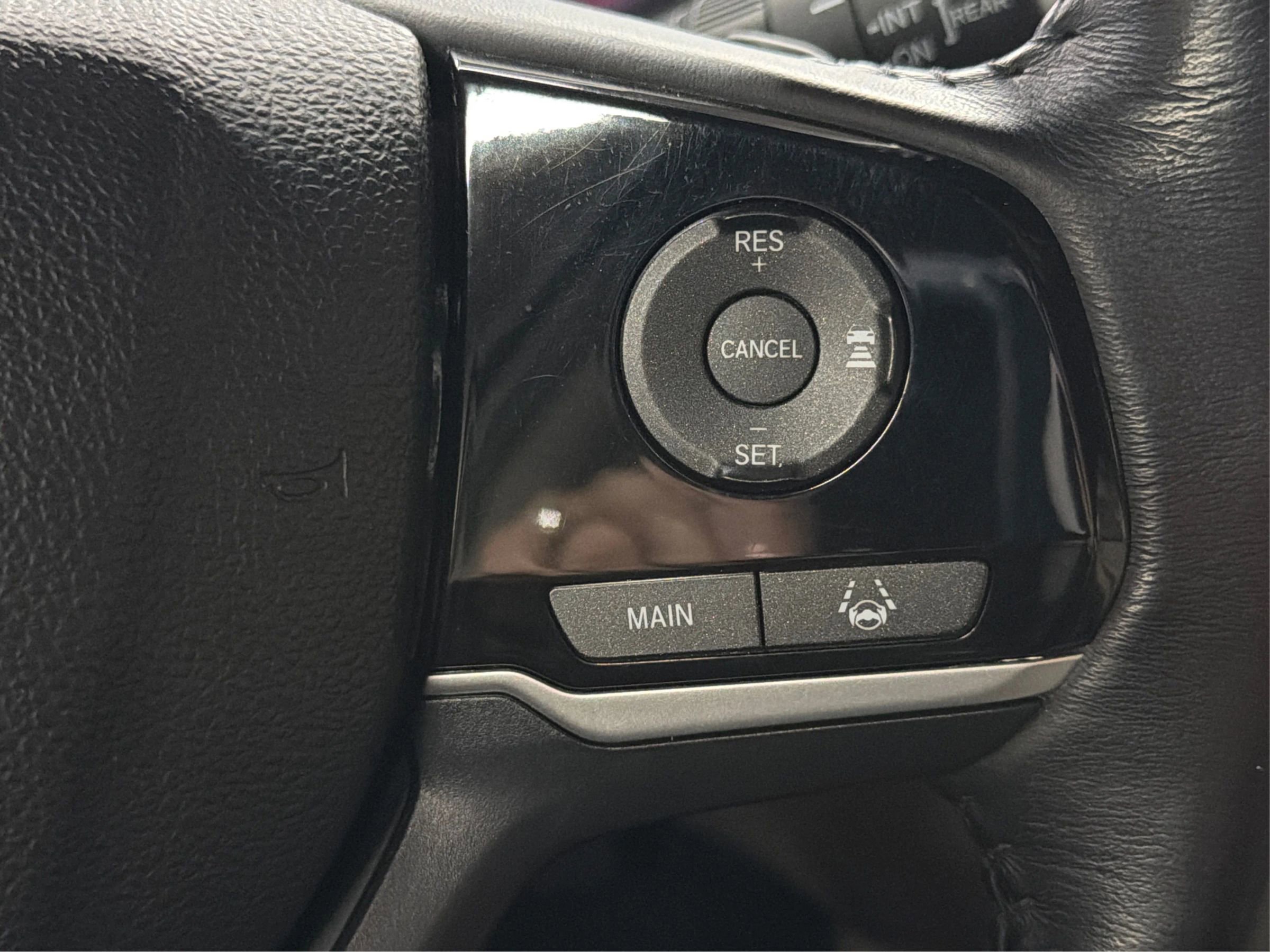 Used 2019 Honda Pilot Touring image 27