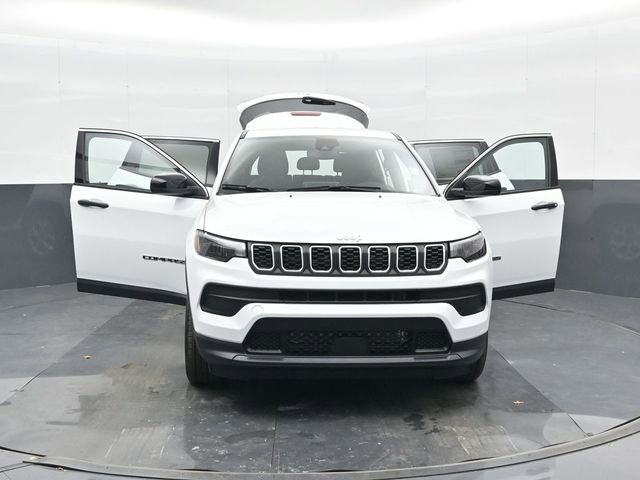 Used 2025 Jeep Compass Sport AWD/4WD image 47