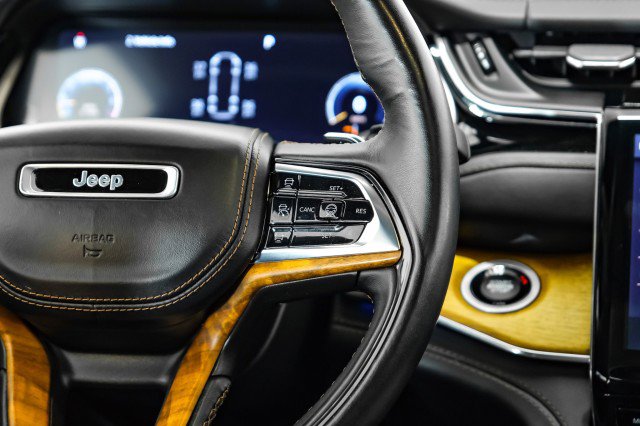 Used 2023 Jeep Grand Cherokee L Summit image 15