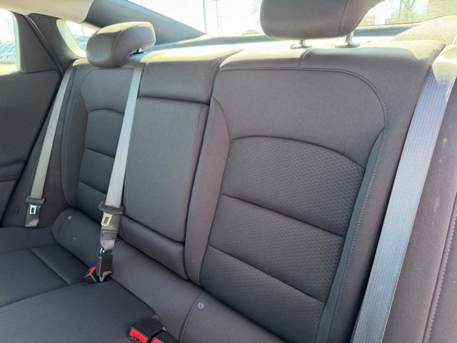 Used 2023 Chevrolet Malibu LT image 21