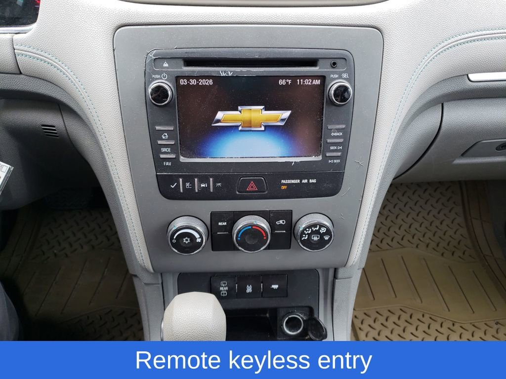 Used 2013 Chevrolet Traverse LS image 21