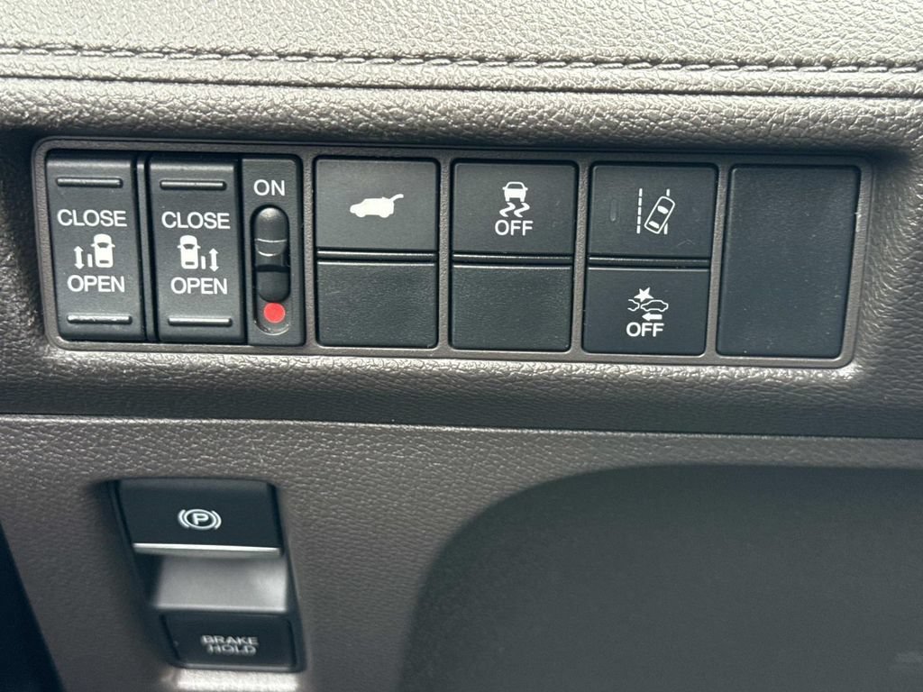 Used 2018 Honda Odyssey EX-L image 14