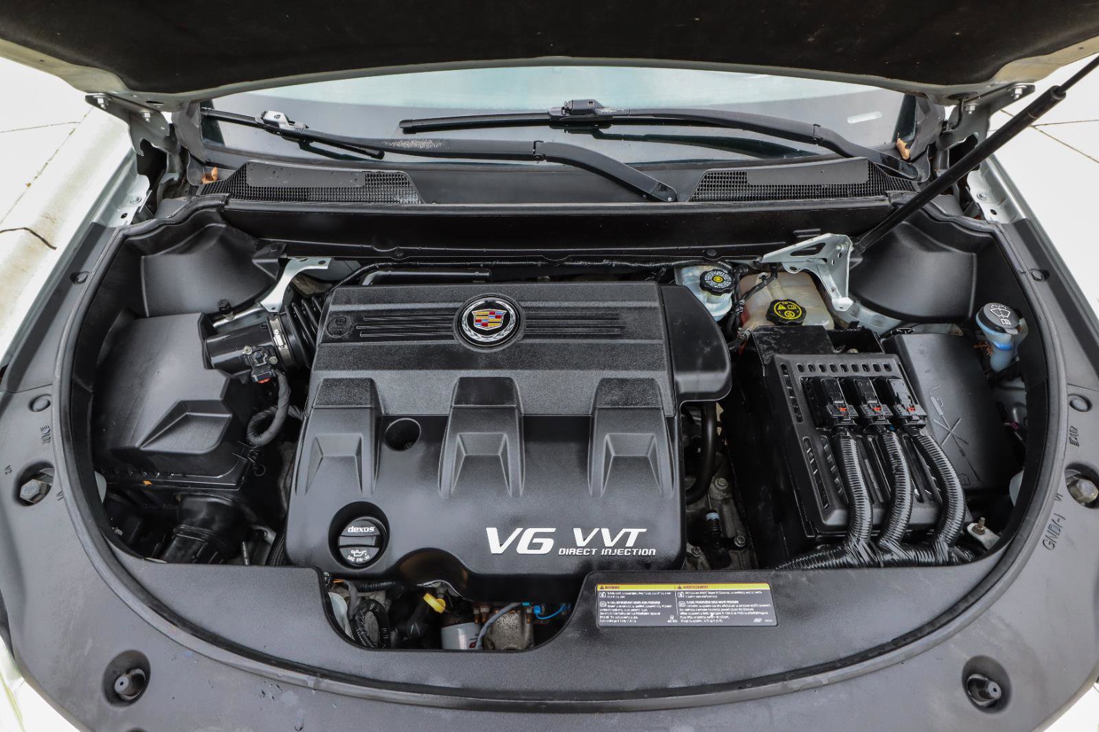 Used 2015 Cadillac SRX Luxury image 17