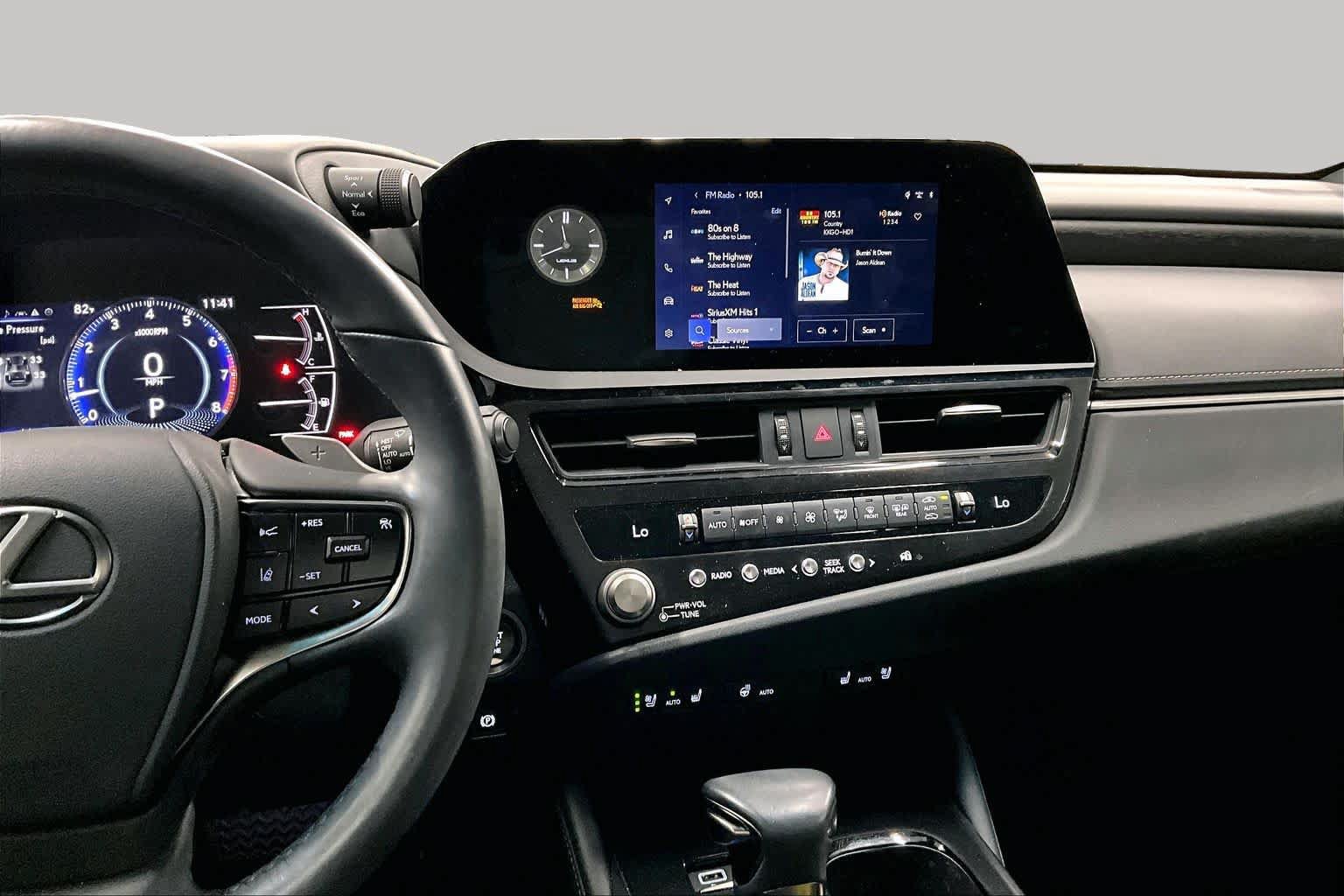 Used 2024 Lexus ES 350 w/ Premium Package FWD image 7