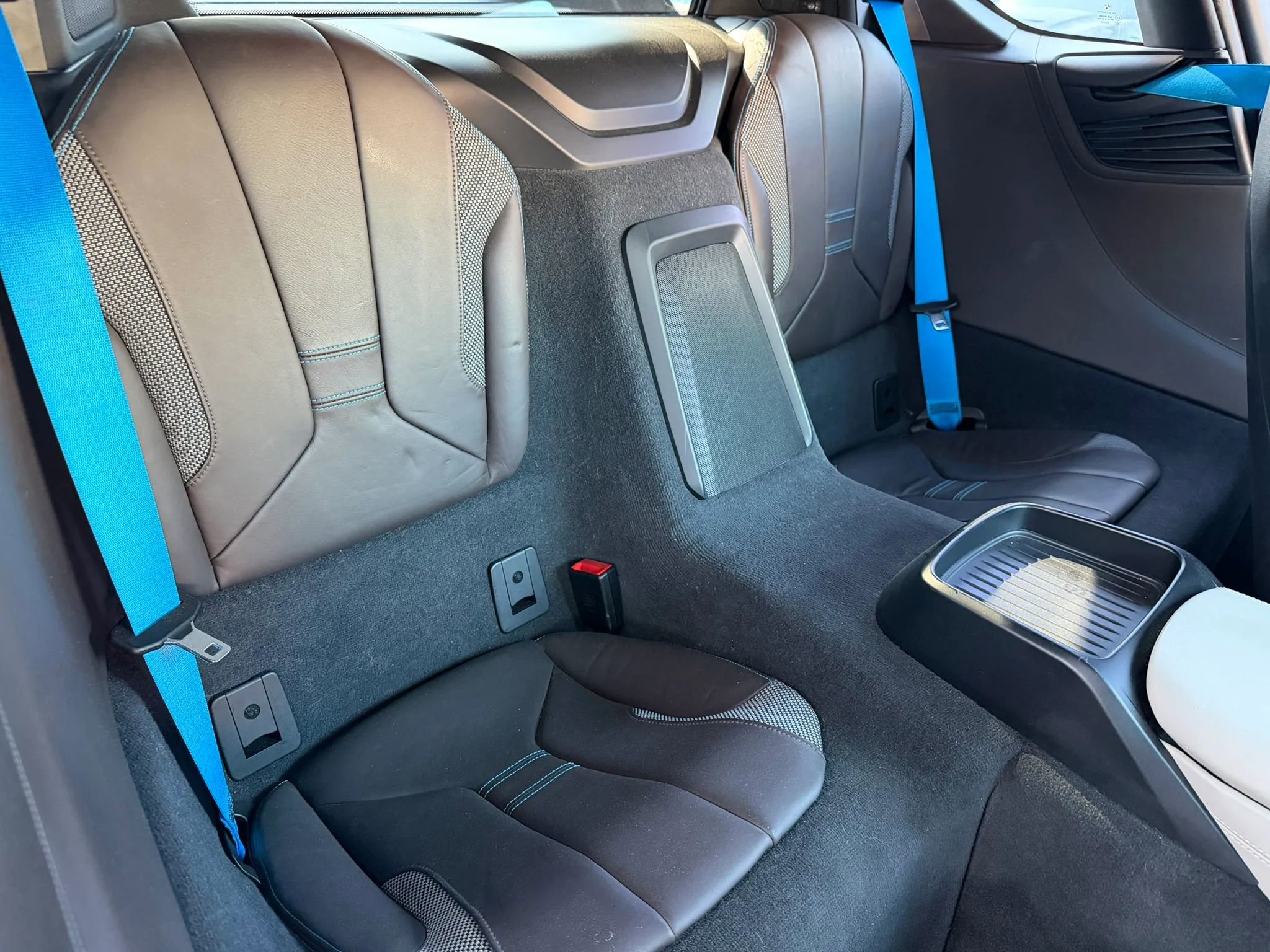 Used 2014 BMW i8 AWD/4WD image 14