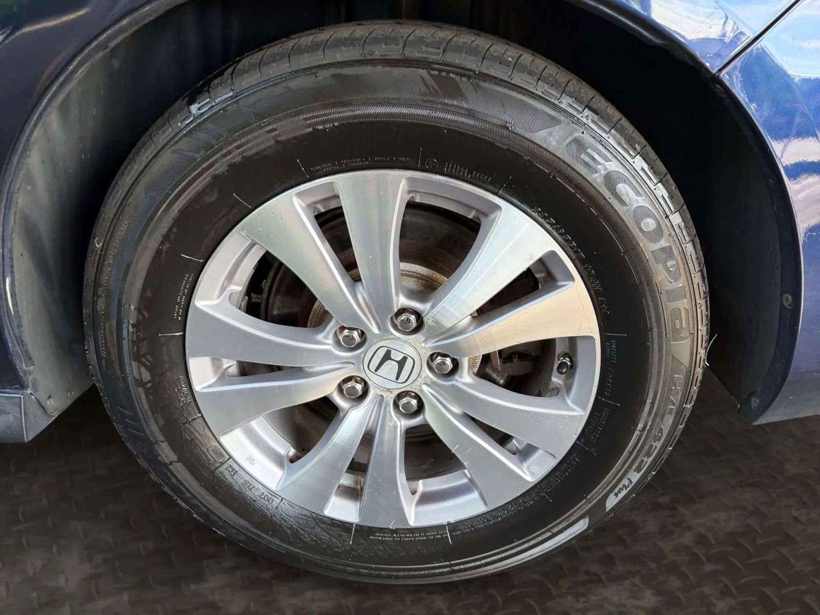 Used 2016 Honda Odyssey EX-L image 40