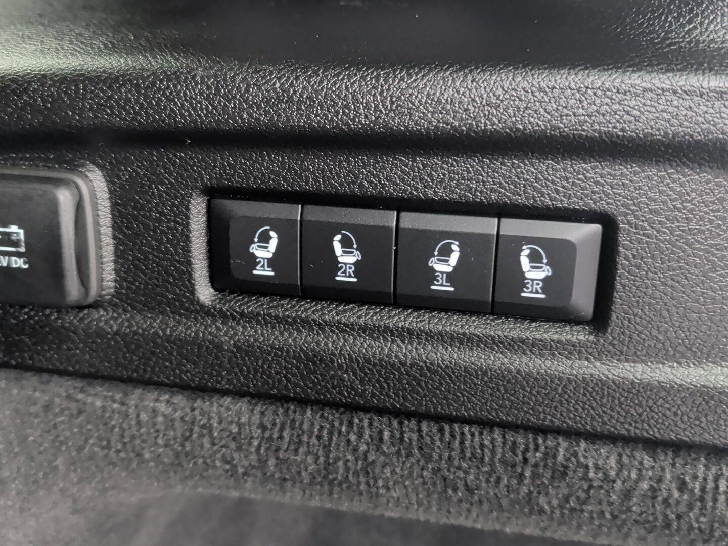 Used 2023 Jeep Grand Cherokee L Summit image 10