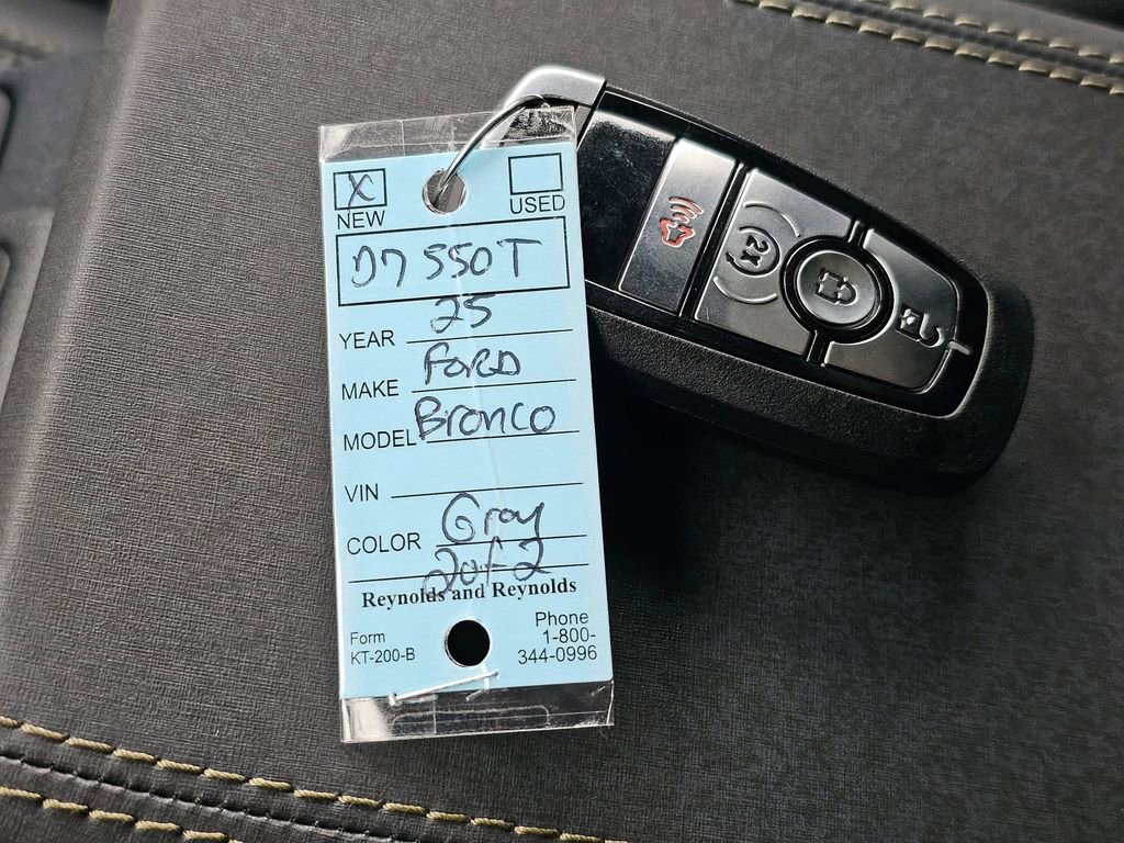 New 2025 Ford Bronco Badlands w/ Sasquatch Package image 25