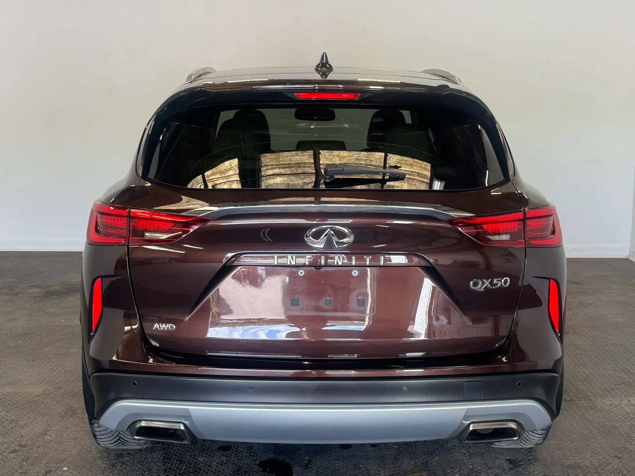 Used 2020 INFINITI QX50 Luxe w/ Navigation Package AWD/4WD image 5