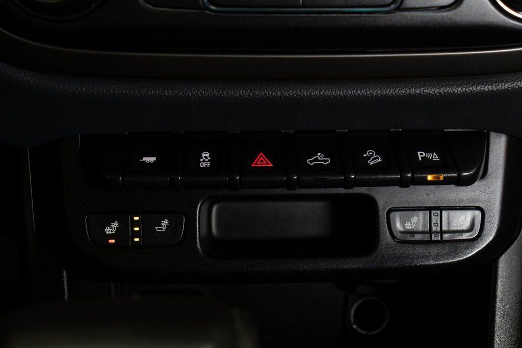 Used 2021 Chevrolet Colorado Z71 image 33