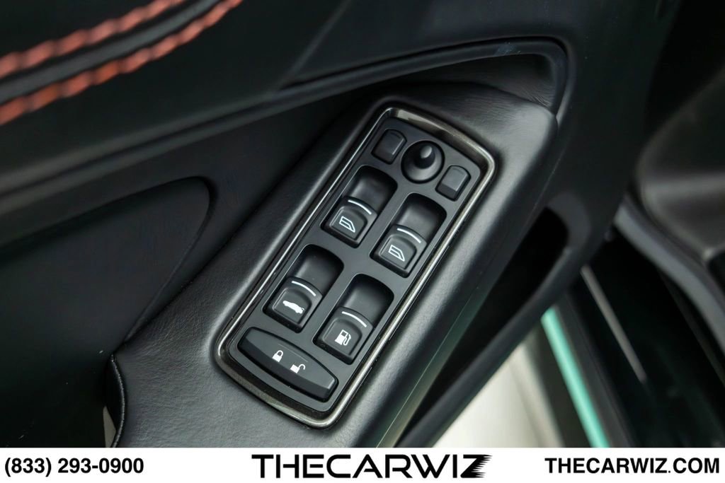 Used 2016 Aston Martin Vanquish Coupe RWD image 35