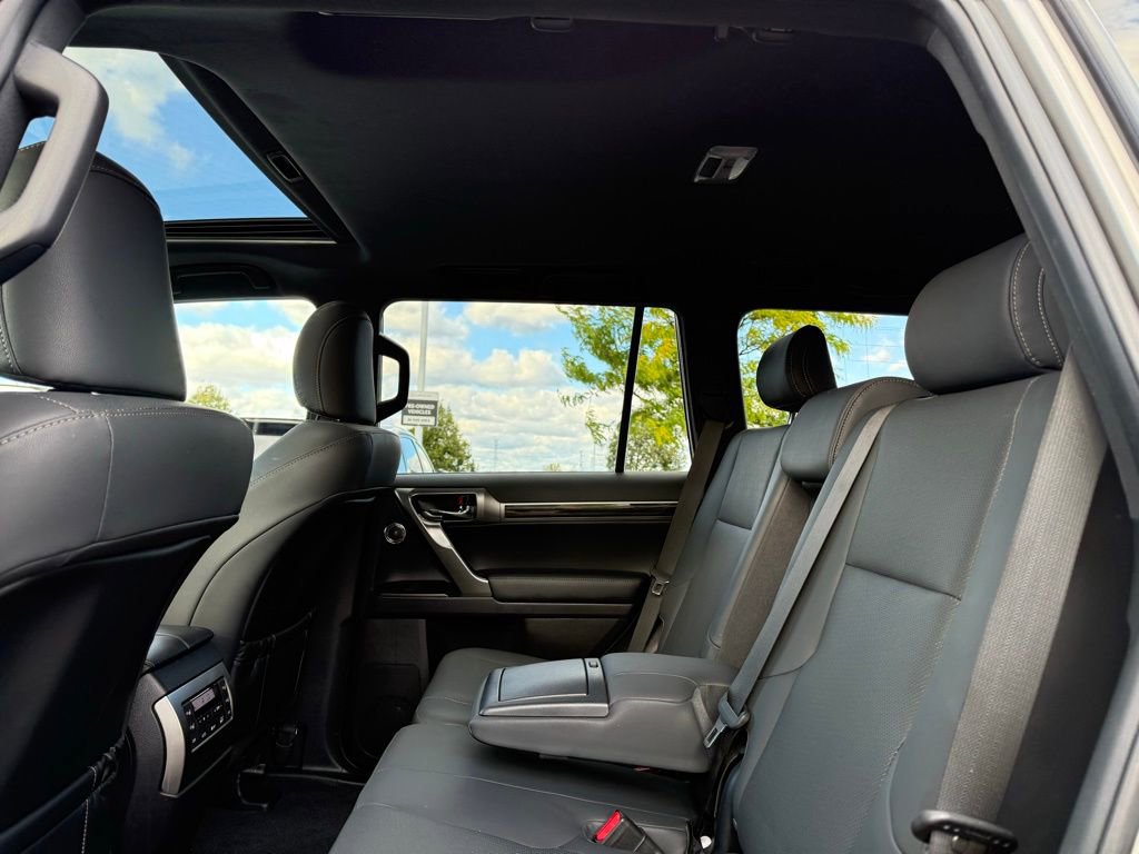 Used 2022 Lexus GX 460 Premium image 15