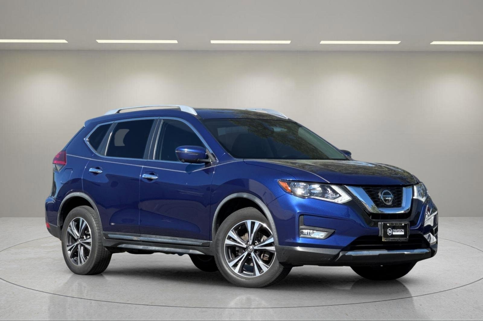 Used 2018 Nissan Rogue SL